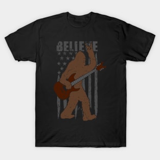 Bigfoot guitar rock and roll - Believe Sasquatch retro vintage T-Shirt